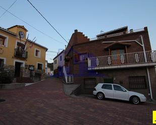 Vista exterior de Casa o xalet en venda en Portilla amb Calefacció, Terrassa i Moblat