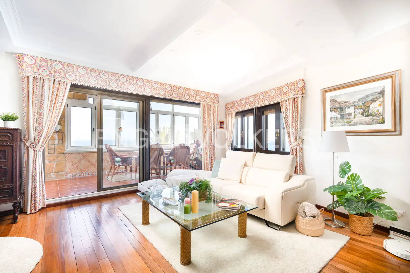 Sala de estar de Casa o chalet en venta en Gijón  con Calefacción, Trastero y Piscina