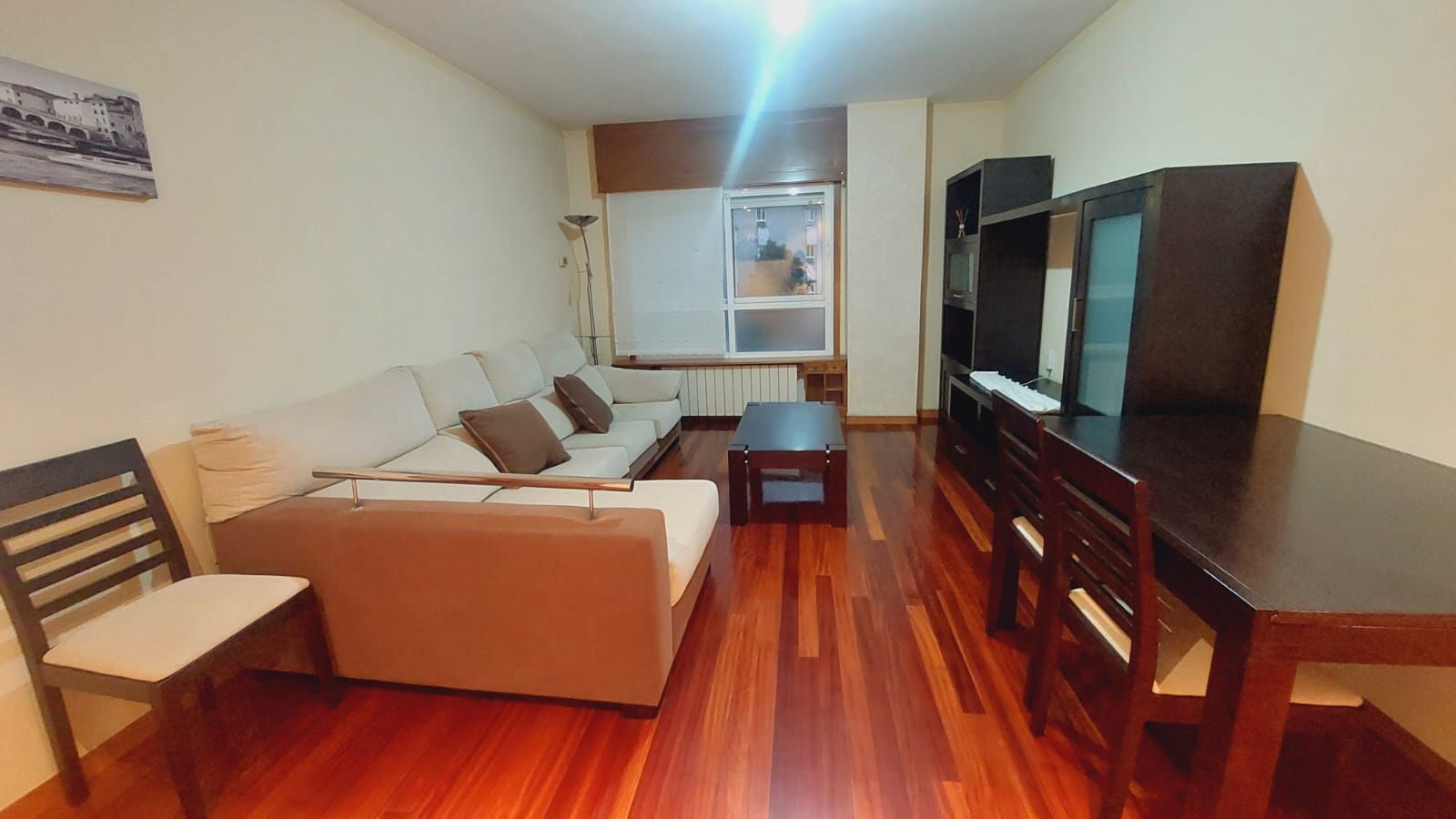 Sala d'estar de Pis en venda en Ourense Capital  amb Calefacció, Traster i Moblat