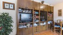 Living room of Apartment for sale in  Barcelona Capital  with Air Conditioner, Heating and Parquet flooring