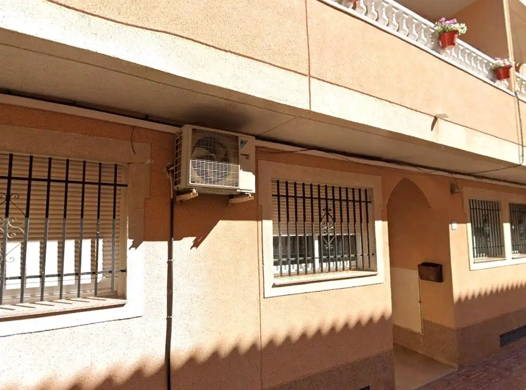 Flat with lift for sale in Calle CLAUDIO COELLO