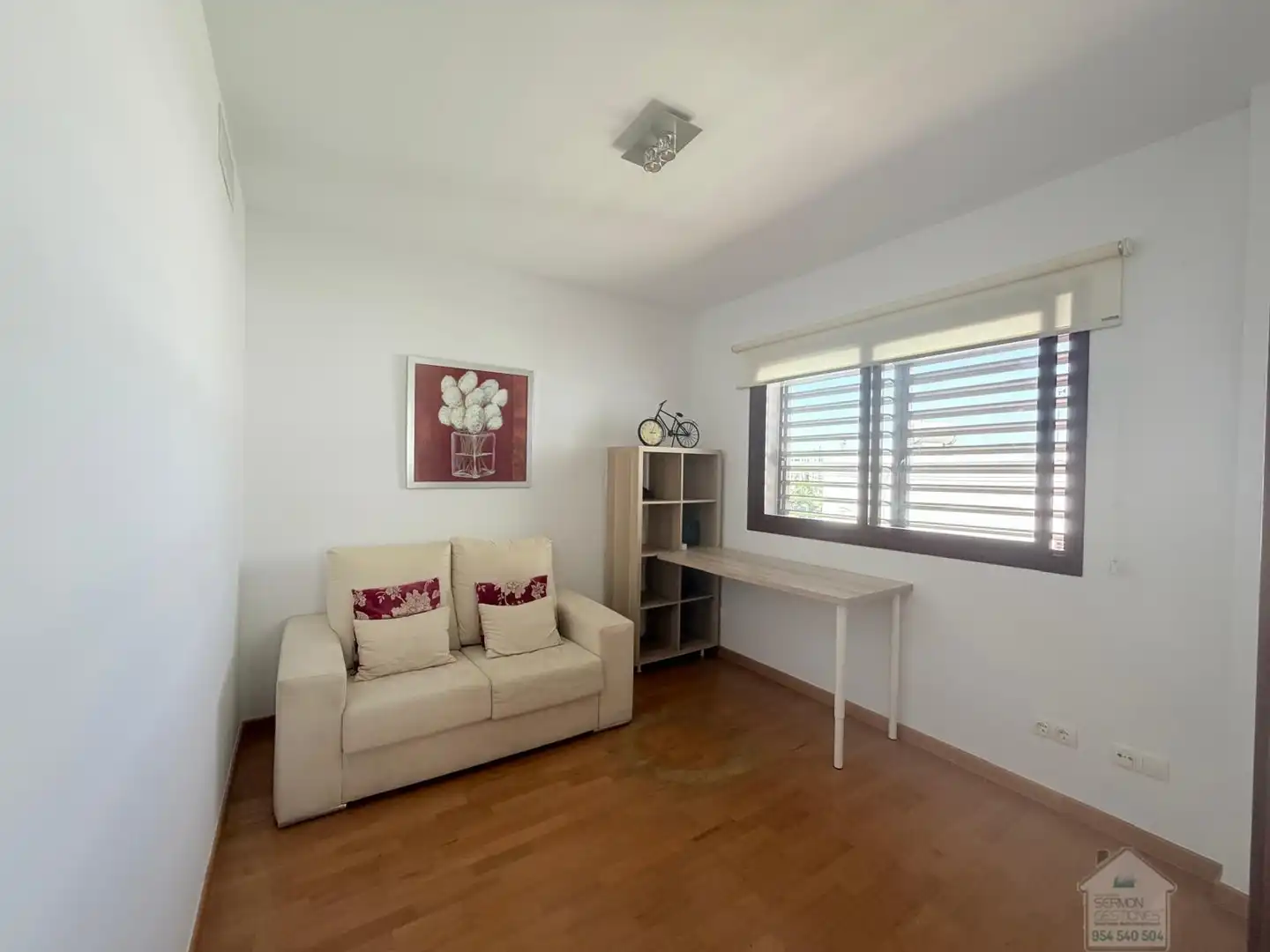 Sala de estar de Casa o chalet de alquiler en Montequinto con Aire acondicionado, Parquet y Terraza