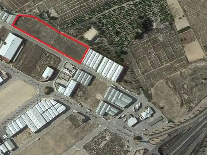 Industrial land for sale in Calle El Castellar 16, imagen 3