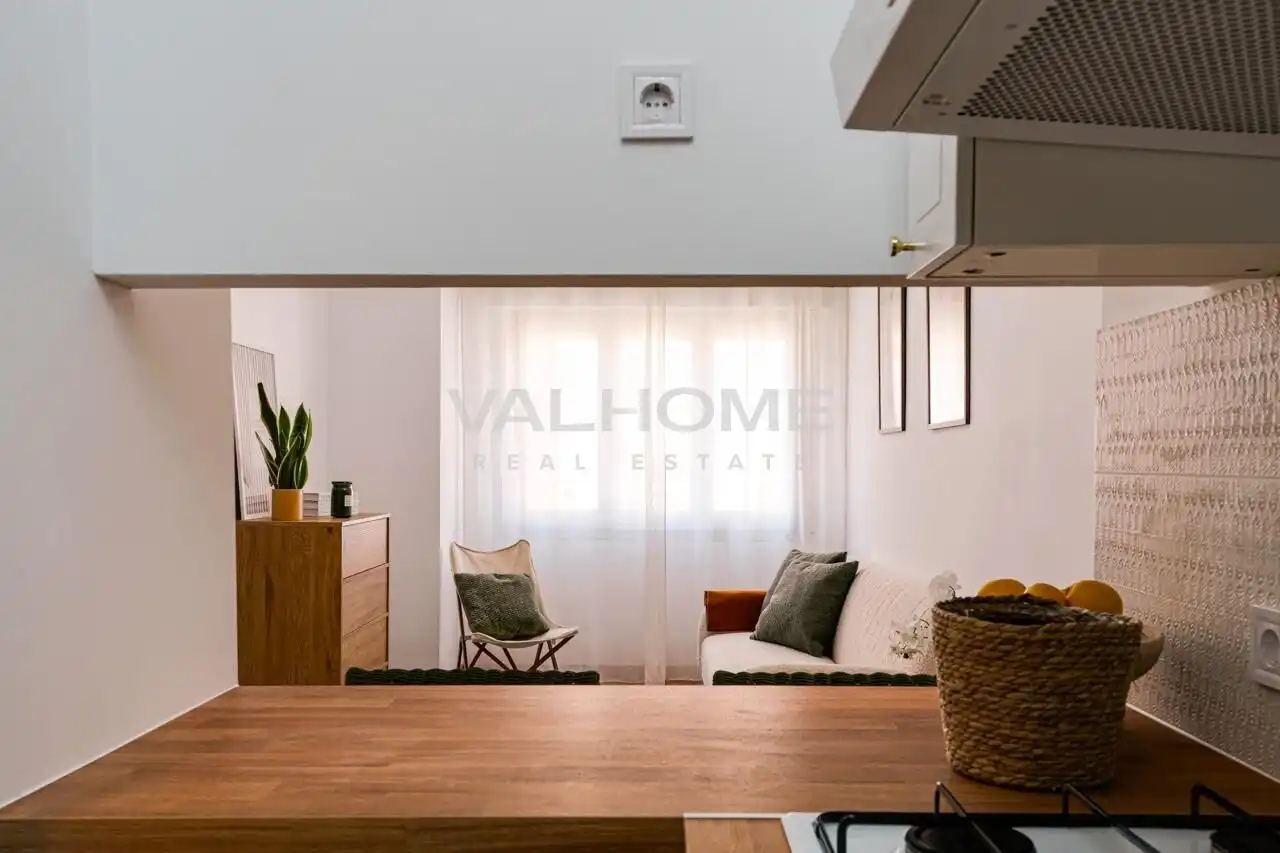 Wohnzimmer von Wohnungen zum Verkauf in Barcelona mit Klimaanlage, Heizung und Balkon