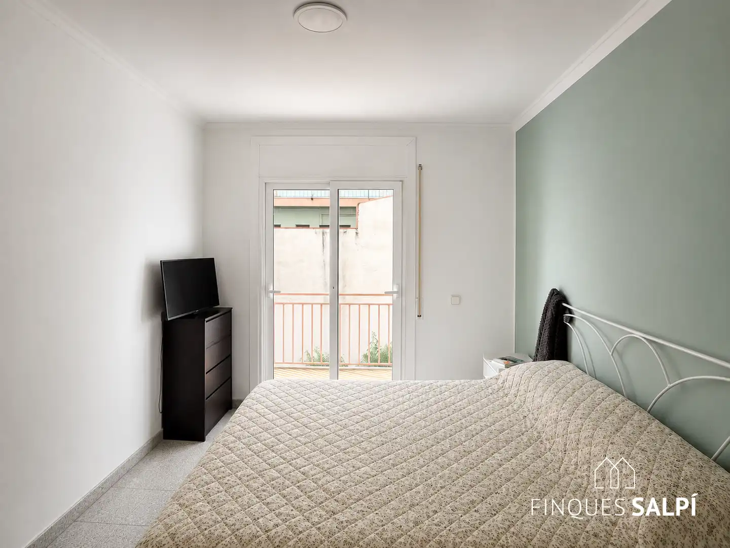 Habitación de Piso en venta en Sant Feliu de Guíxols con Calefacción, Terraza y Trastero