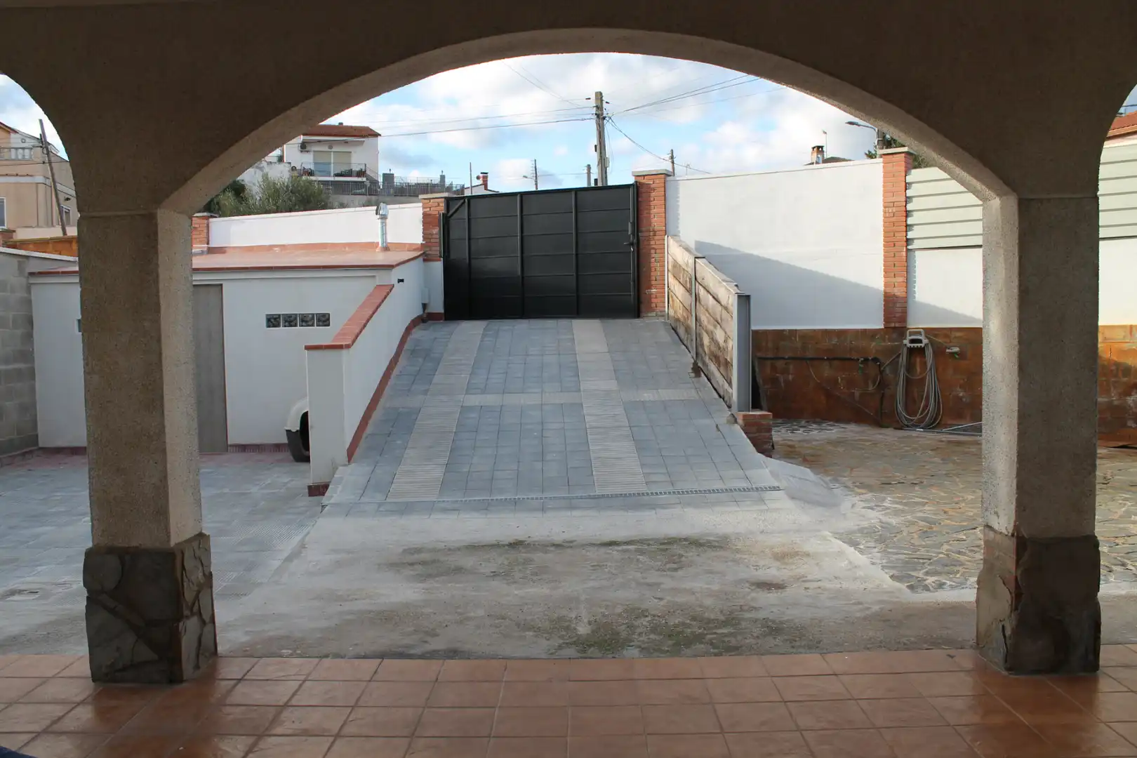 Parking de Casa o chalet en venta en Piera con Aire acondicionado, Calefacción y Jardín privado