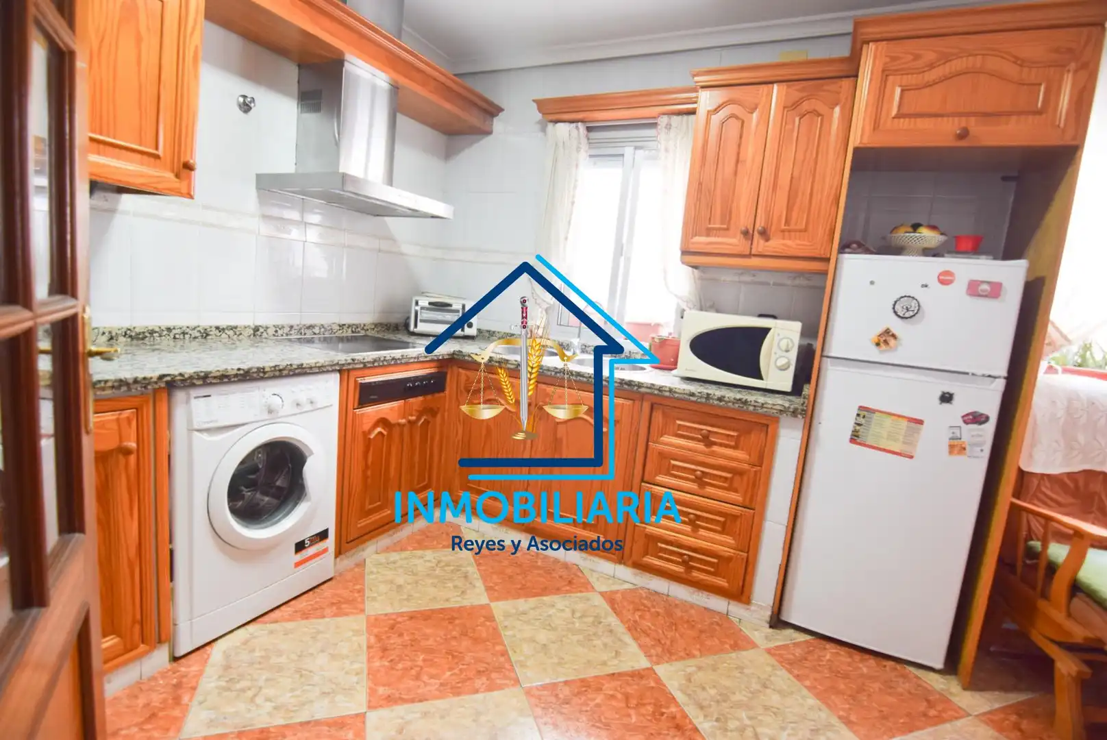 Küche von Wohnung zum Verkauf in Córdoba mit Klimaanlage