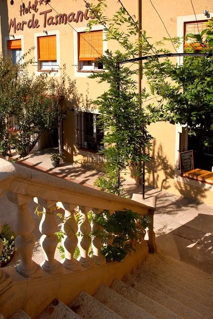 Casa rústica amb jardí en venda a La Bisbal d'Empordà, imagen 5