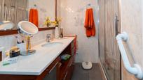 Bathroom of Flat for sale in Cornellà de Llobregat  with Air Conditioner and Balcony