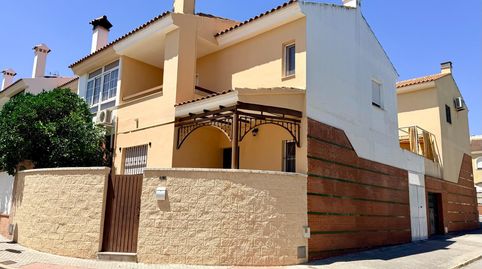 Foto 2 de Casa adosada en venda a Uruguay, Morón de la Frontera, Sevilla