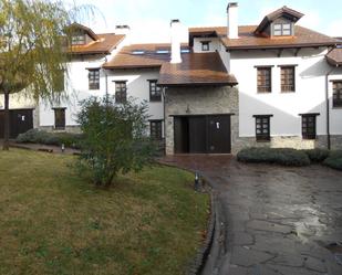 Vista exterior de Apartament en venda en Jaca amb Terrassa