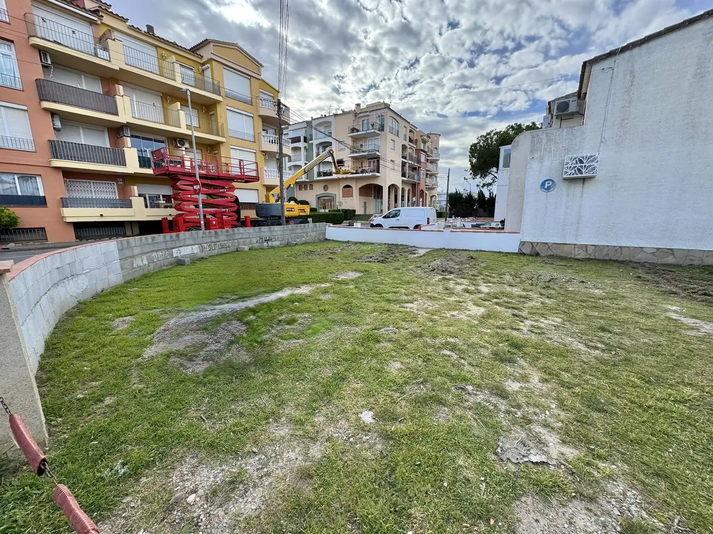 Pis en venda en Empuriabrava amb Calefacció i Jardí privat