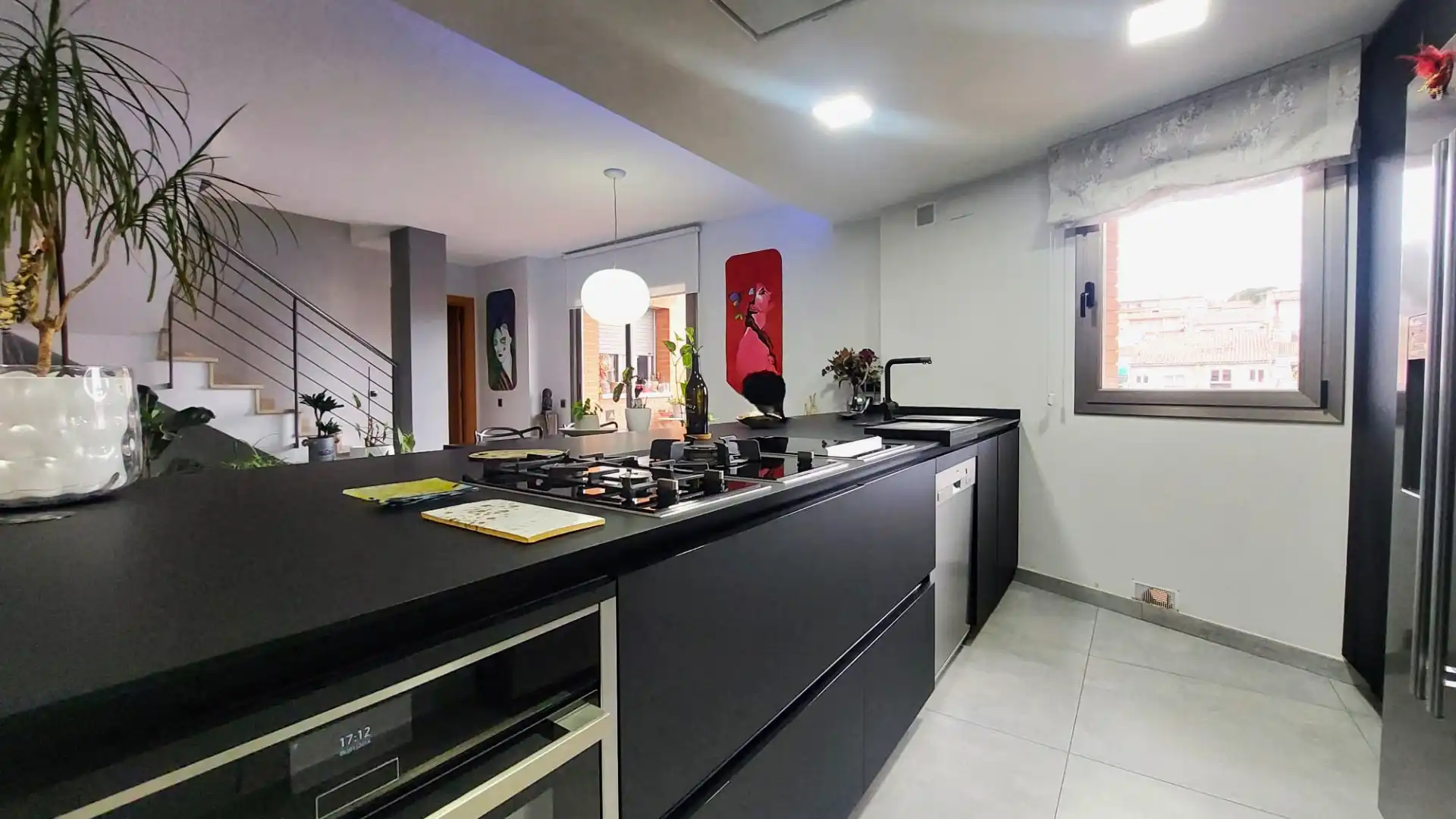 Cuina de Dúplex en venda en Manresa amb Calefacció, Parquet i Terrassa