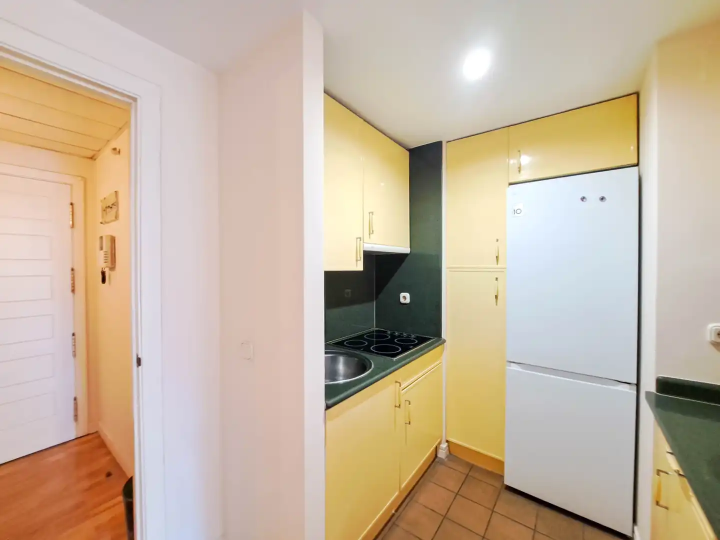 Cuina de Estudi en venda en Madrid amb Aire condicionat, Calefacció i Parquet