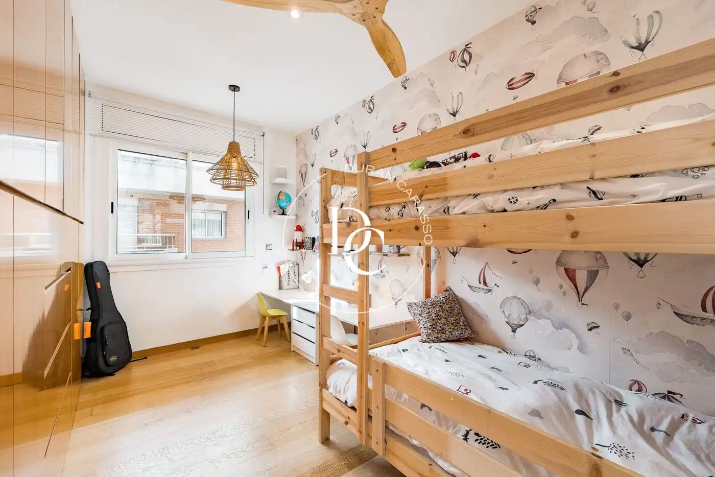 Habitación de Ático en venta en Vilanova i la Geltrú con Aire acondicionado, Calefacción y Trastero