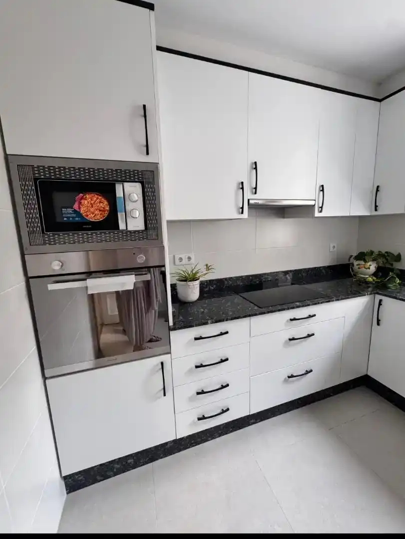 Kitchen of Flat for rent in Ourense Capital 