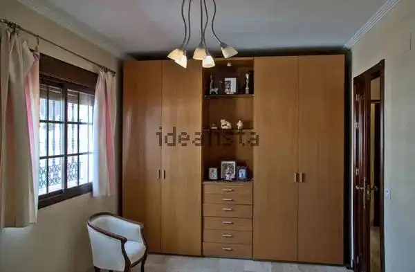 Dormitori de Casa adosada en venda en Dos Hermanas