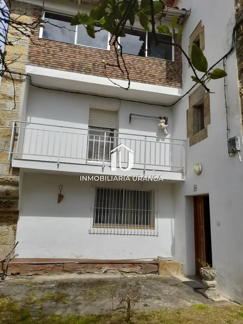 Casa amb jardí en venda a El puente, imagen 4