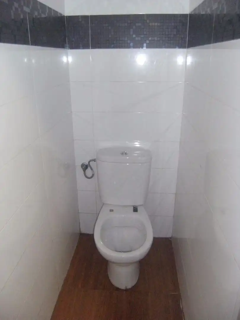 Business premises for sale in Carrer de la Muntanya, imagen 7
