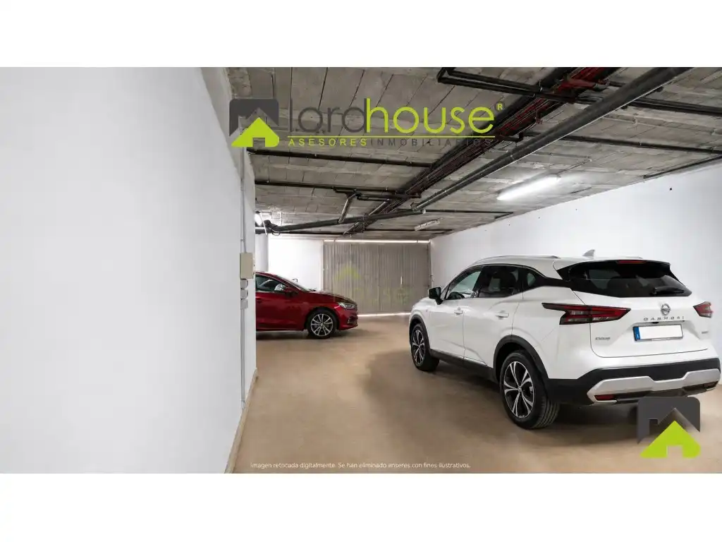 Parking of Houses for sale in Lorca