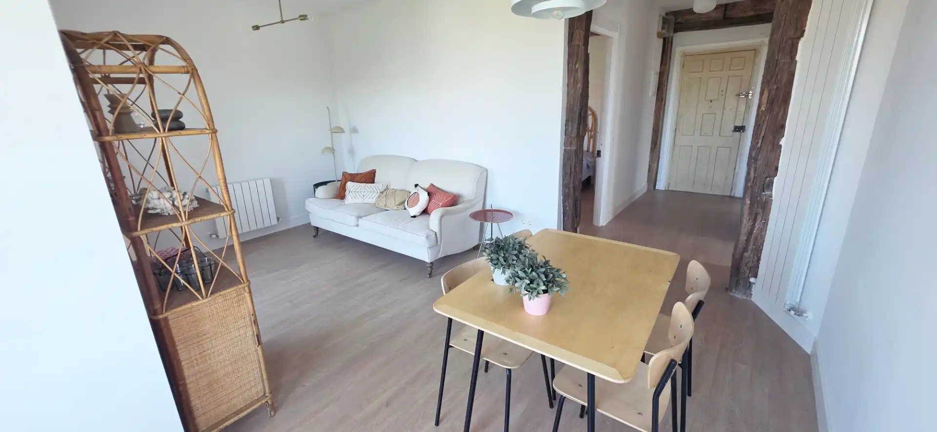Sala d'estar de Apartament de lloguer en Gorliz amb Calefacció, Moblat i Forn