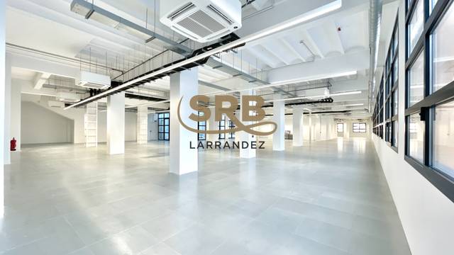 Oficina en Alquiler en Carrer de Pere IV en El Parc i la Llacuna del Poblenou