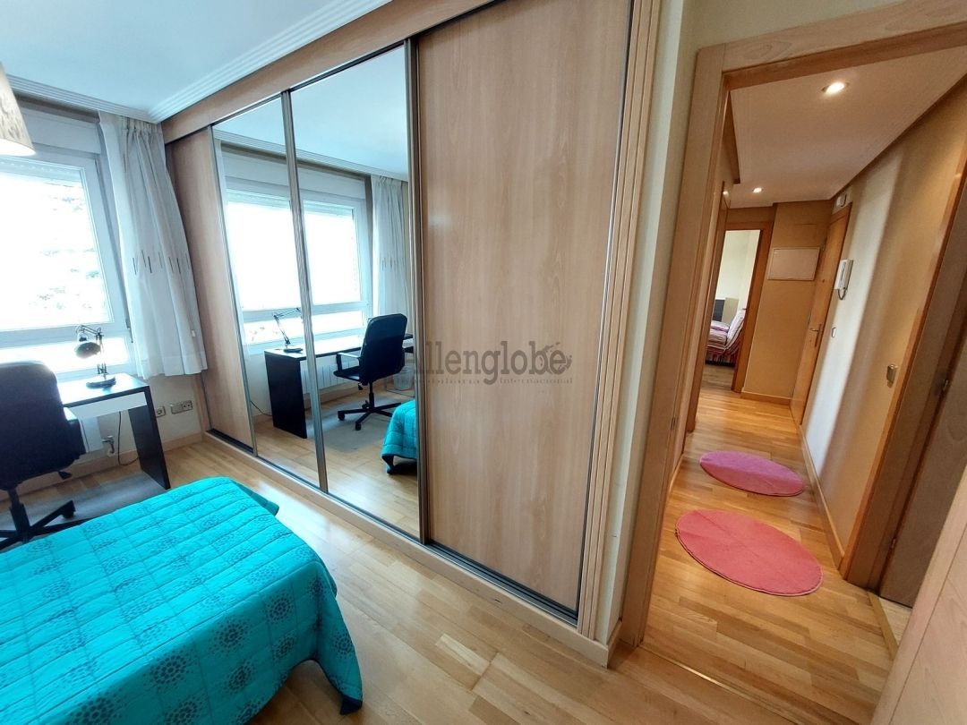 Flat to rent in Calle Vicente Aleixandre, Santo Domingo - El Campillín