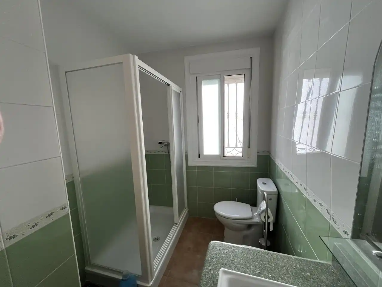 Badezimmer von Maisonette zum Verkauf in Lubrín