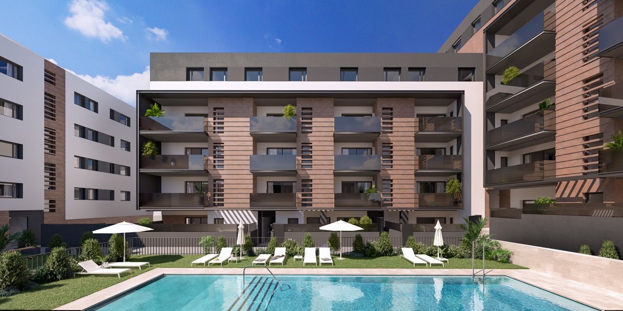 Swimming pool of Planta baja for sale in Granollers  with Air Conditioner, Heating and Parquet flooring