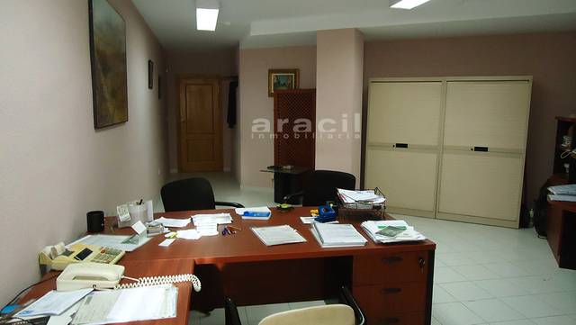 Nave industrial en Alquiler en Carrer els Alçamora en Santa Rosa