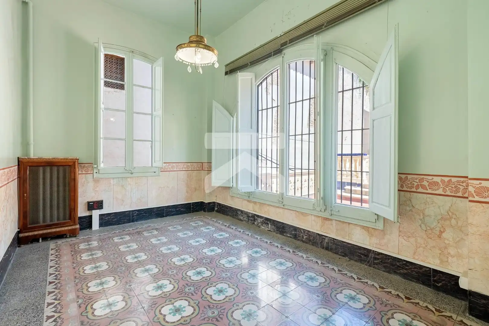 Buildings for sale in Tortosa