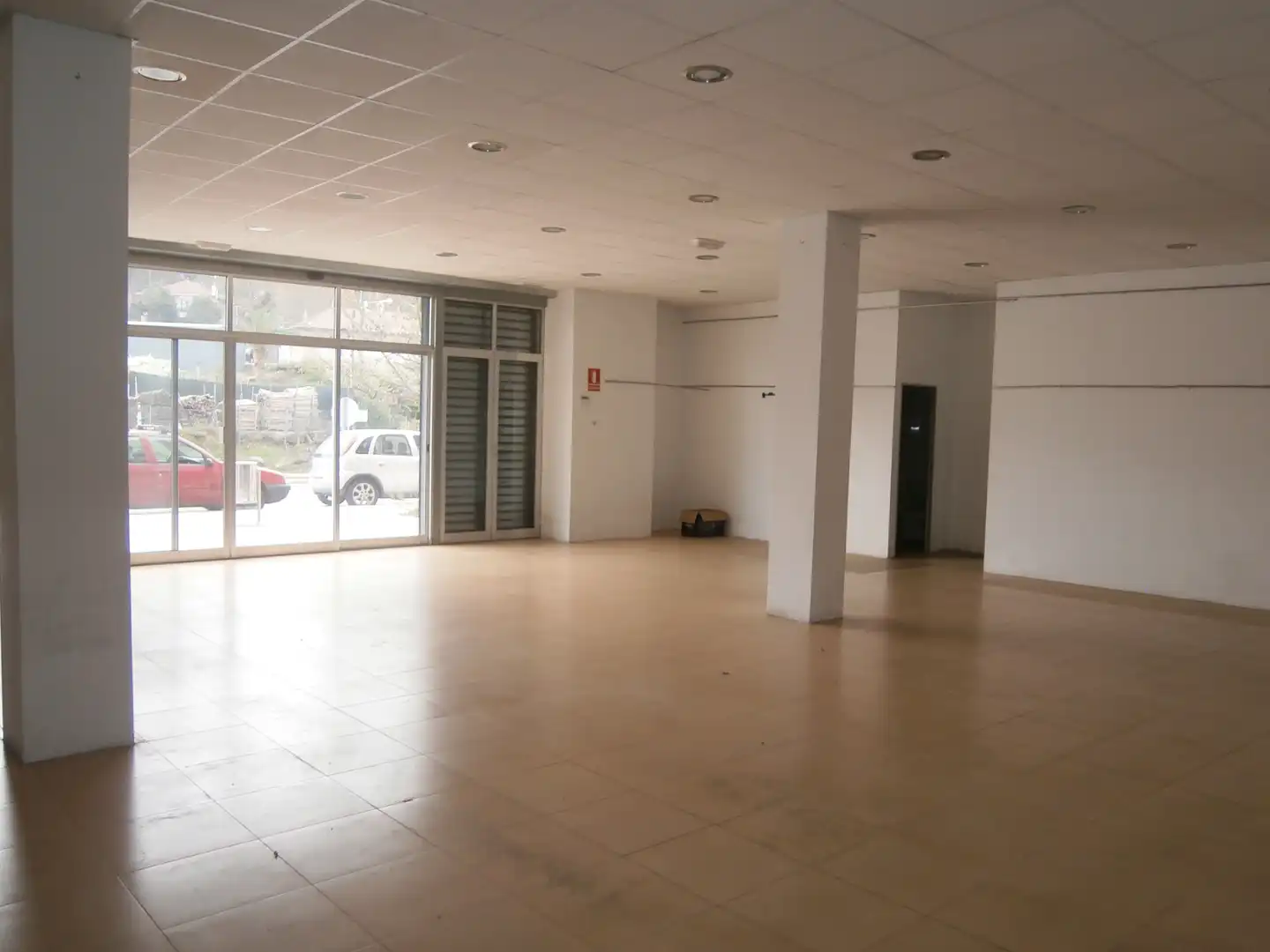 Locale commerciale in vendita a Avenida de Puxeiros 68, imagen 3