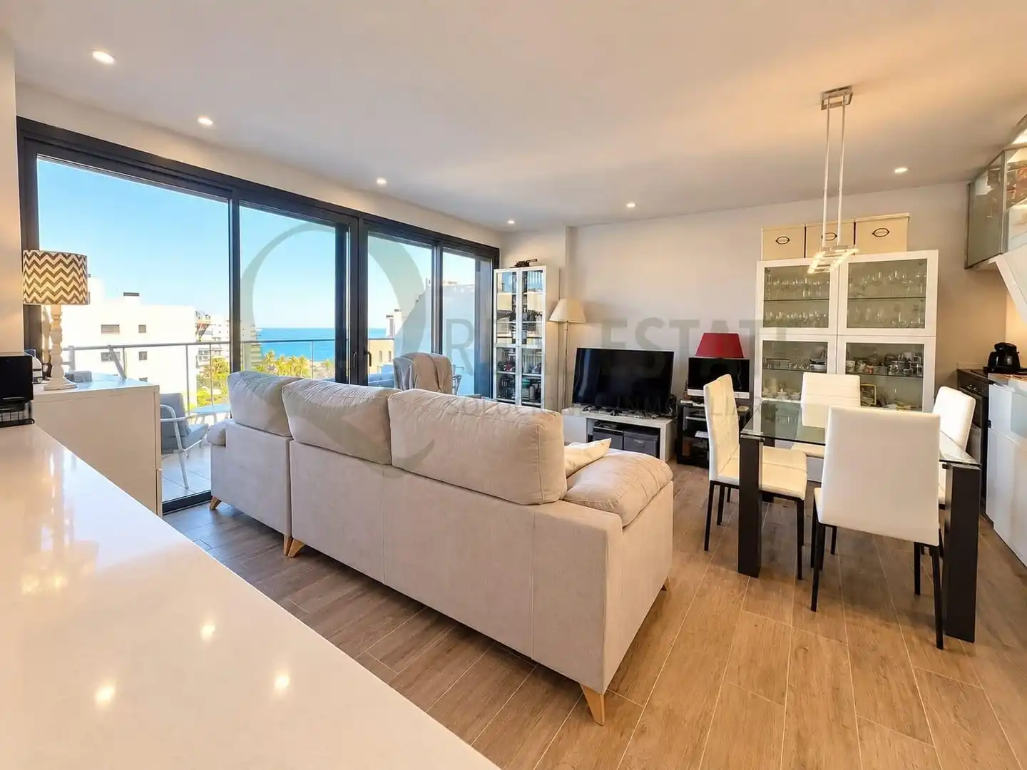 Ático con terraza en venta en Calle Calle Periodista Tirso Marín Sessé, imagen 9