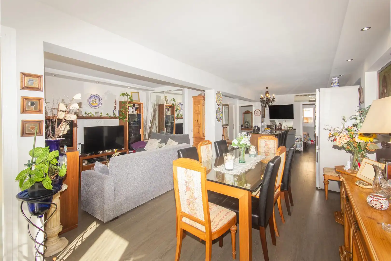 Esszimmer von Erdgeschoss zum Verkauf in Calvià mit Klimaanlage, Heizung und Terrasse