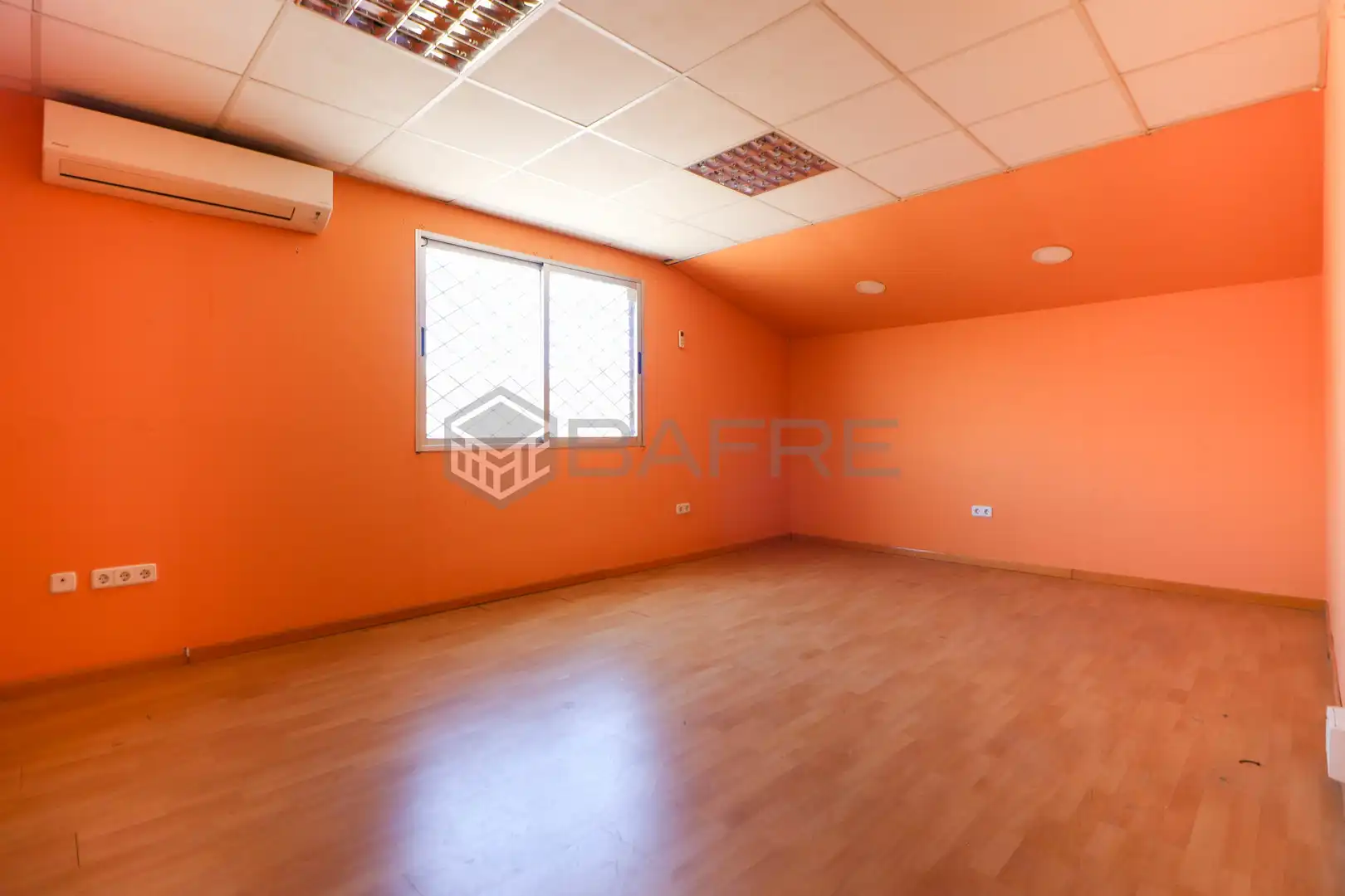 Local comercial de lloguer a Avenida de Castilla, imagen 9