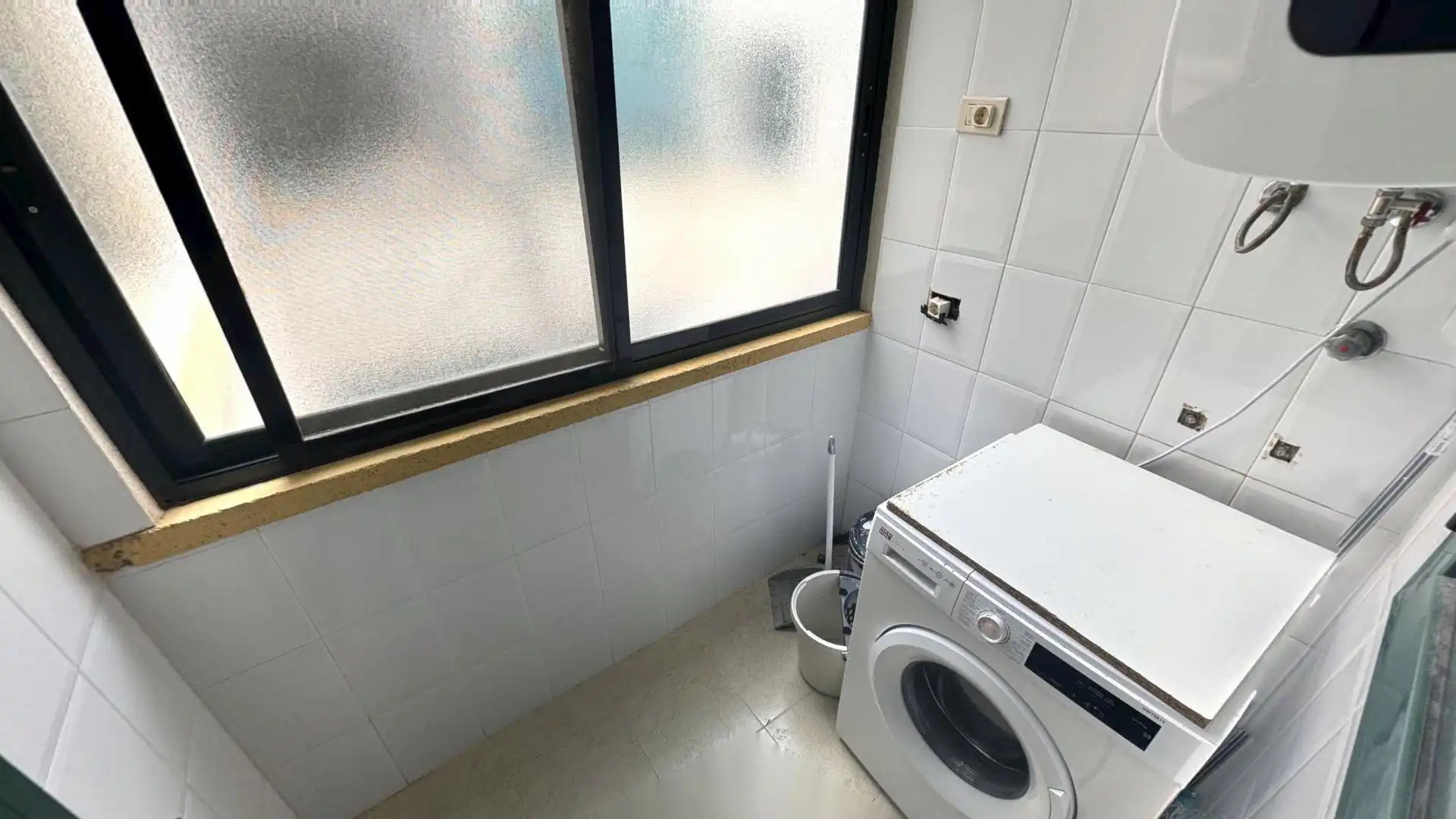 Baño de Piso en venta en Gáldar con Terraza, Trastero y Balcón