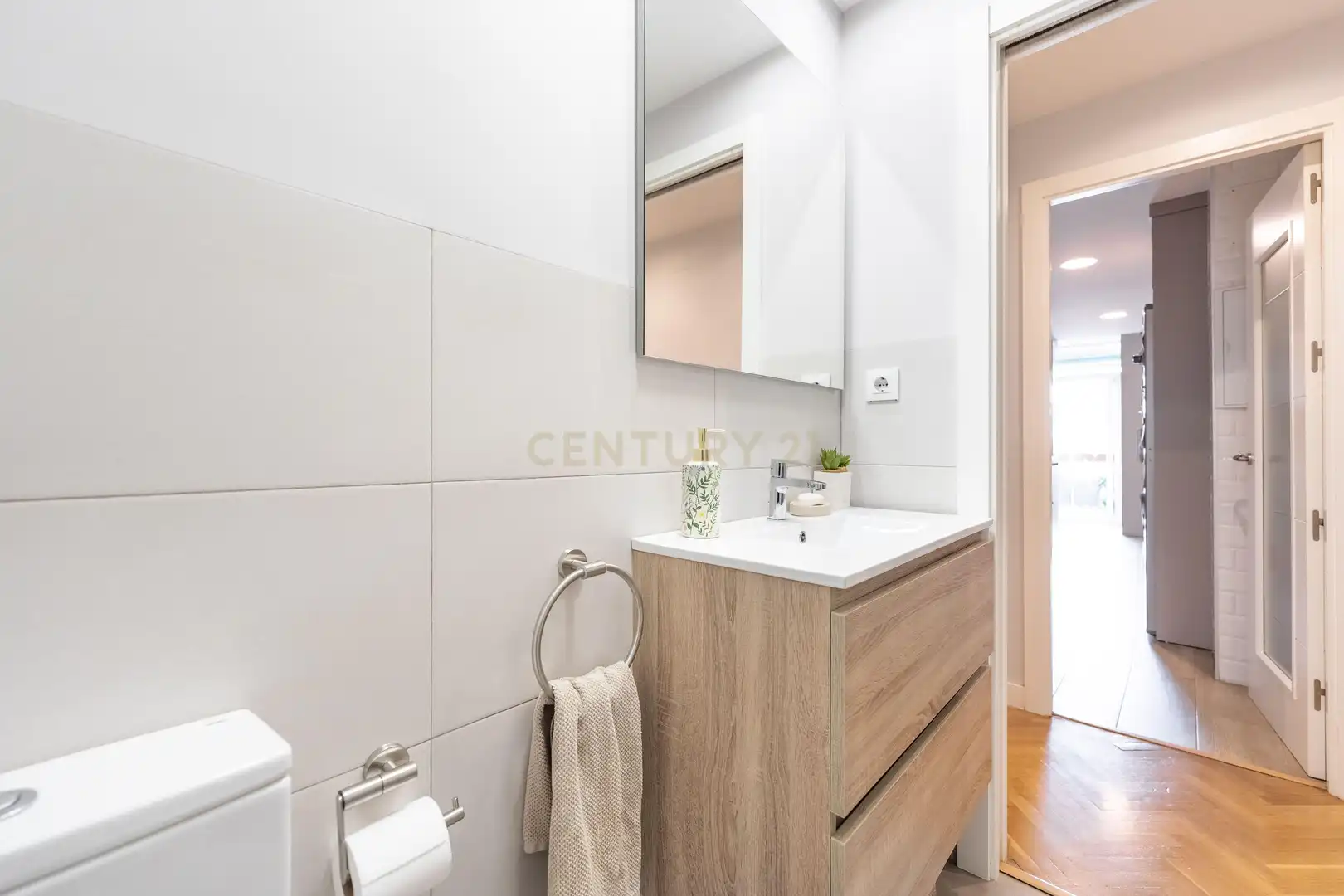 Bany de Apartament en venda en Madrid amb Aire condicionat, Traster i Forn