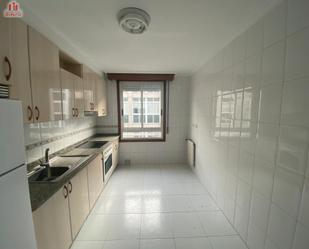 Kitchen of Flat to rent in Ourense Capital   with Heating, Storage room and Balcony