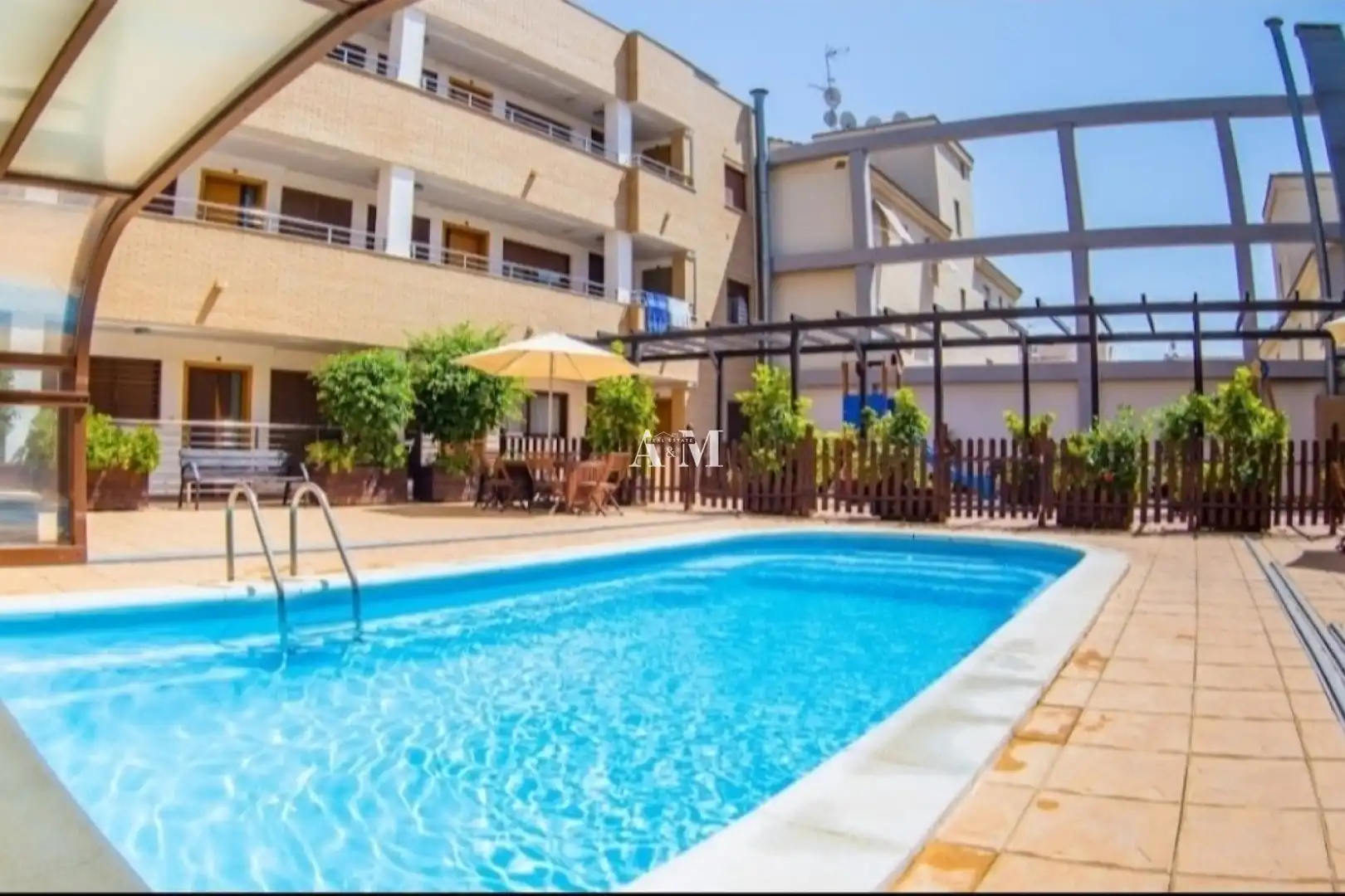 Piscina de Pis de lloguer en San Pedro del Pinatar amb Aire condicionat, Calefacció i Piscina