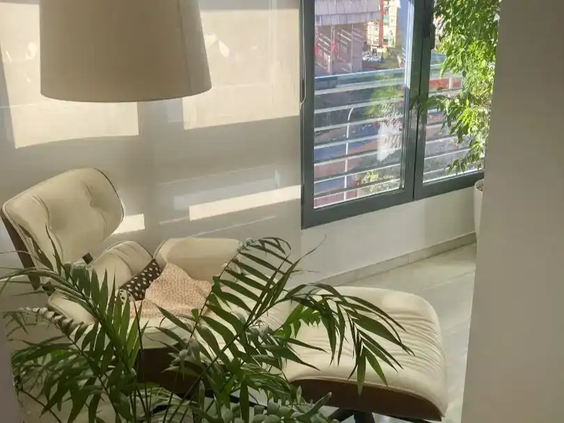Sala de estar de Dúplex en venta en Granada con Aire acondicionado, Parquet y Piscina