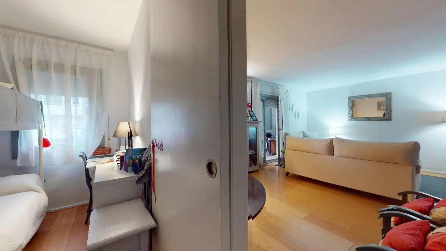 Flat for sale in Sevilla  with Air Conditioner, Heating and Terrace
