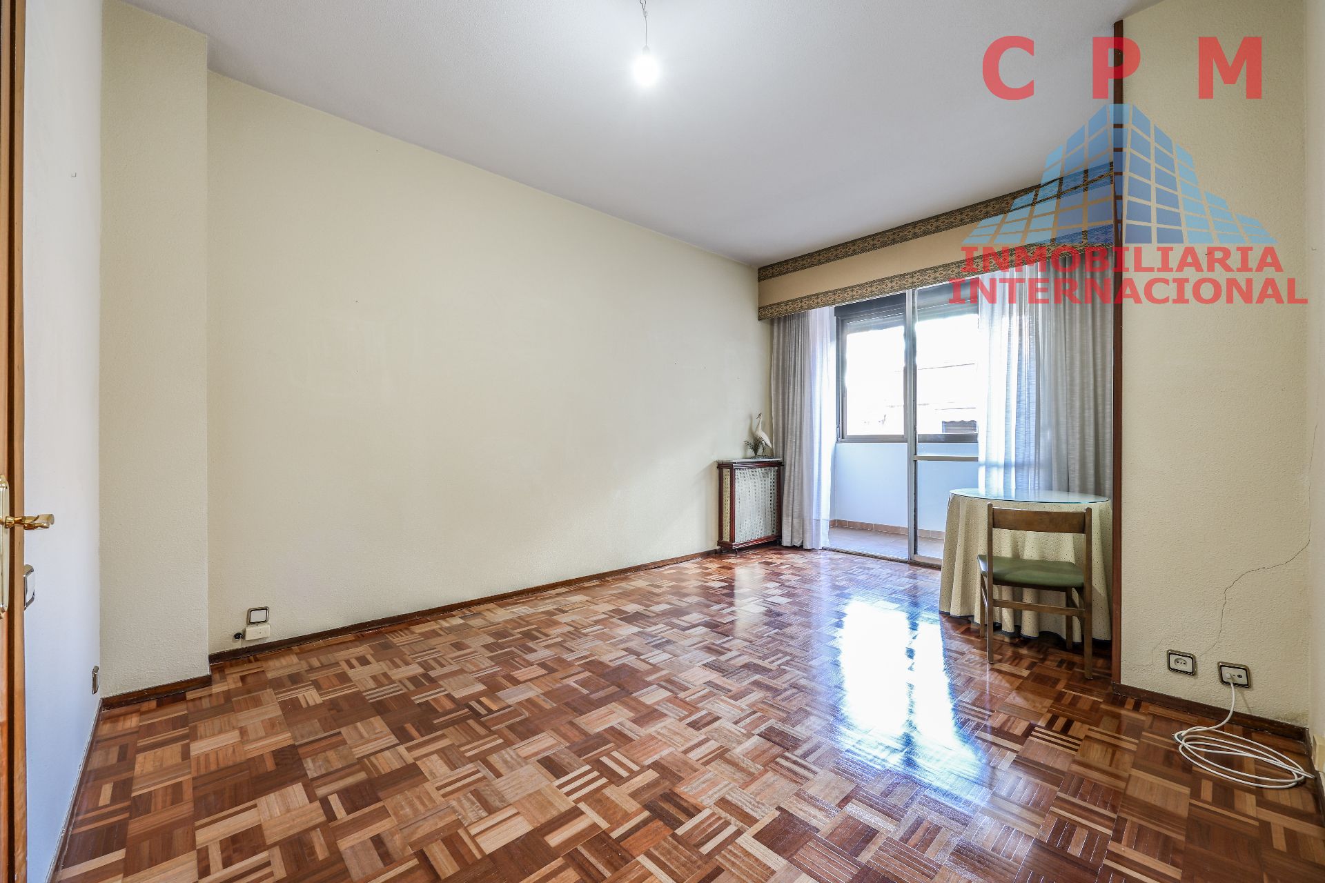 Bedroom of Flat to rent in  Madrid Capital  with Heating, Parquet flooring and Terrace