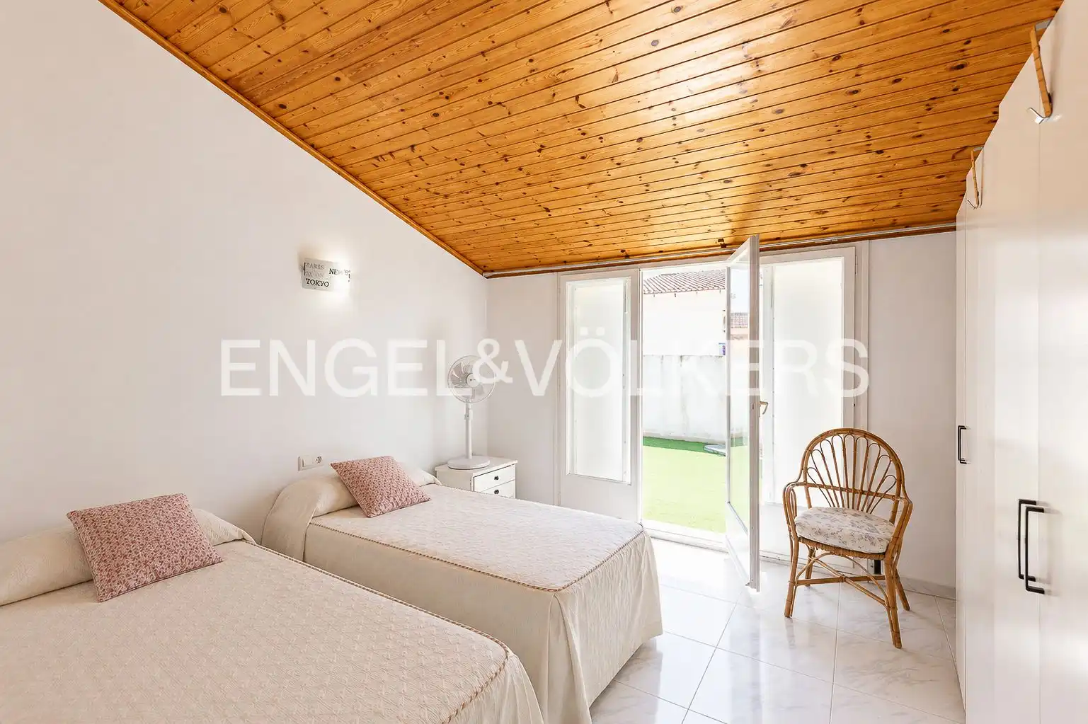 Habitación de Piso en venta en Canet de Mar con Calefacción y Terraza