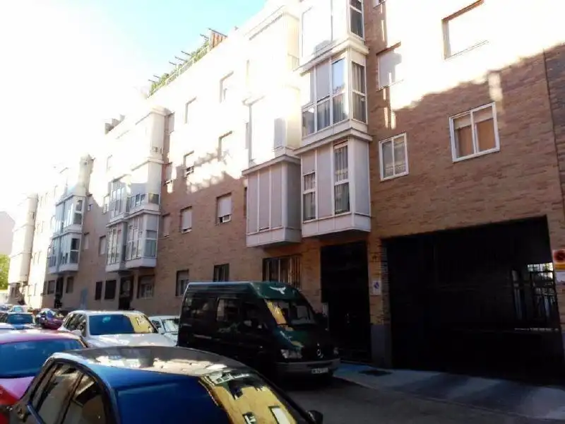 Einzelparkplatz zum Verkauf in Calle DOS (CAMPAMENTO)