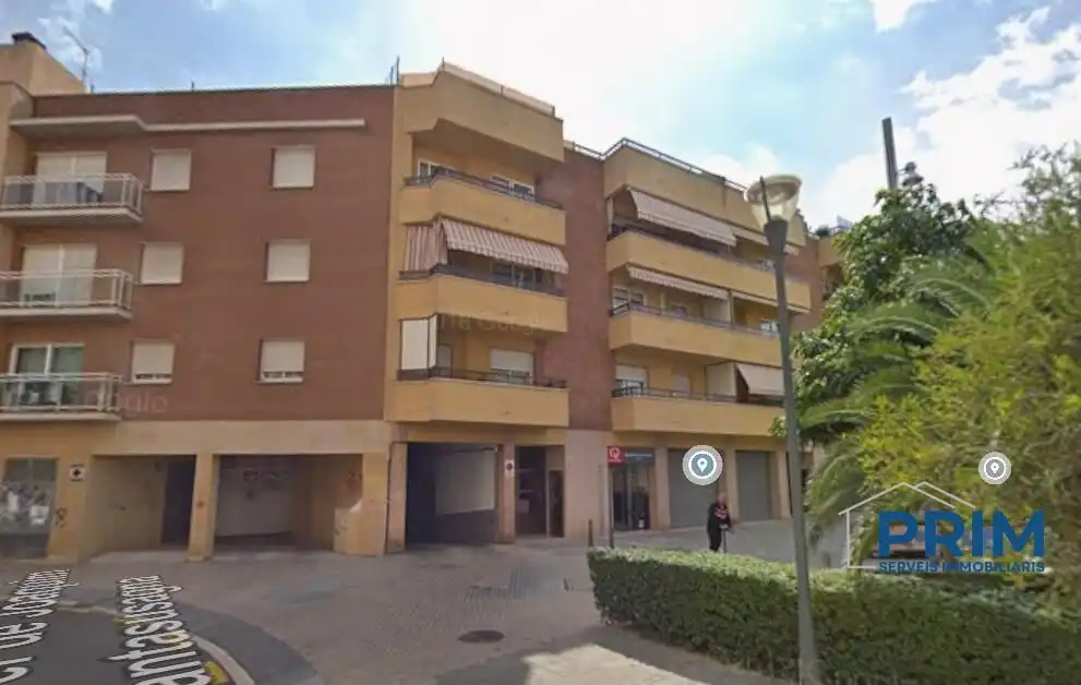 Außenansicht von Garage zur Miete in Reus