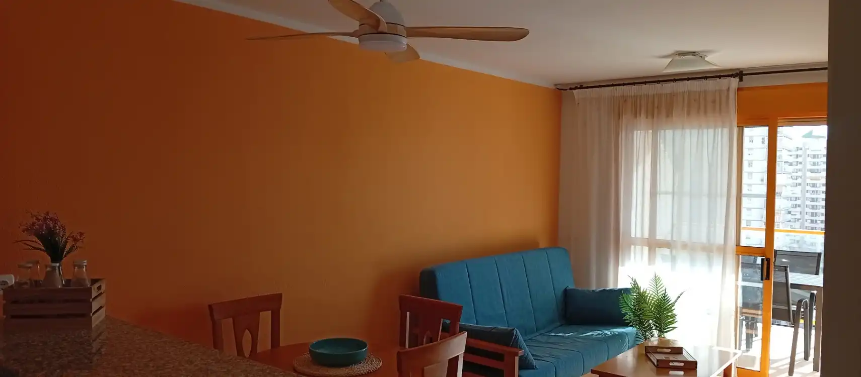 Sala de estar de Apartamento en venta en Calpe / Calp con Aire acondicionado, Calefacción y Jardín privado