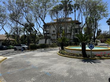 Apartamento con piscina en venta en Nueva Andalucía