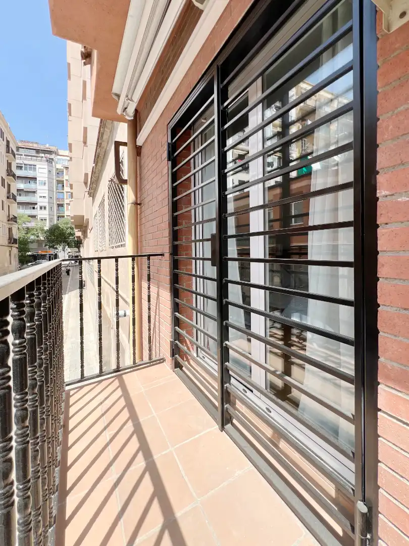 Casa a schiera con giardino in vendita a Passatge de Còrsega 16, imagen 12