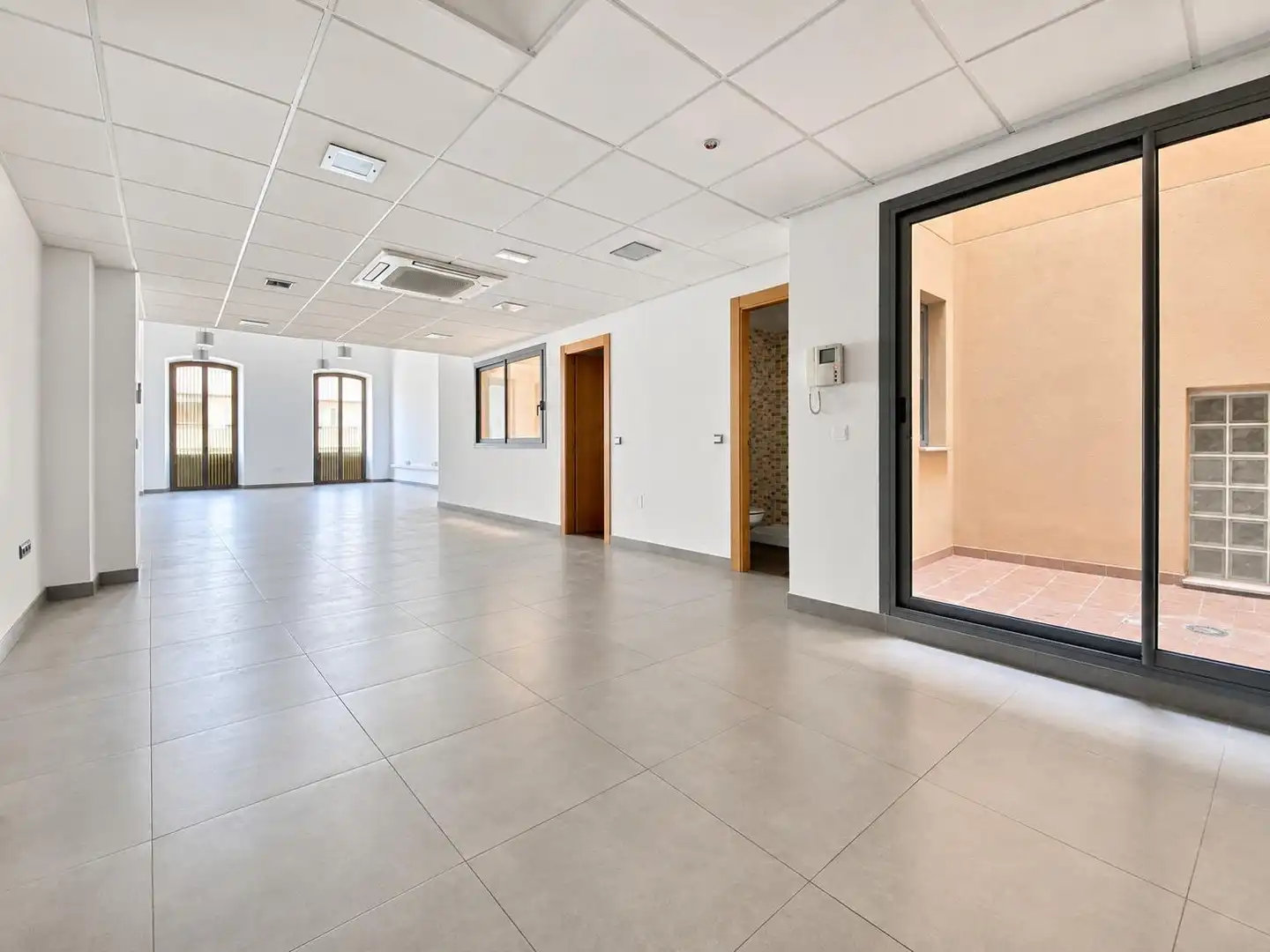 Bureau avec ascenseur à louer à Rambla OBISPO ORBERA 11, imagen 5