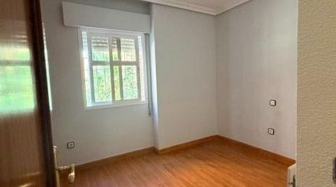 Foto 5 de Piso en venta en Valdepasillas - La Paz - Huerta Rosales, Badajoz Capital
